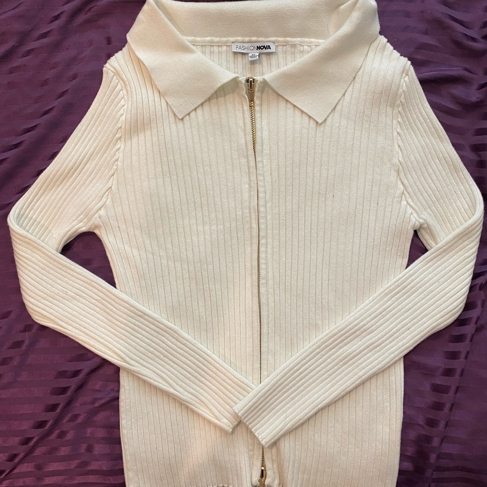 Two Way Zip Sweater - Picture 2 of 3
